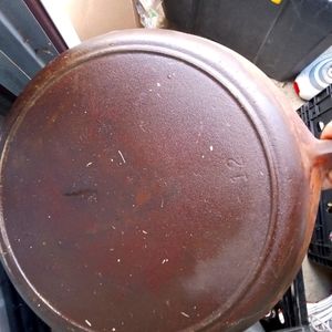 Unmarked #12 cash iron skillet